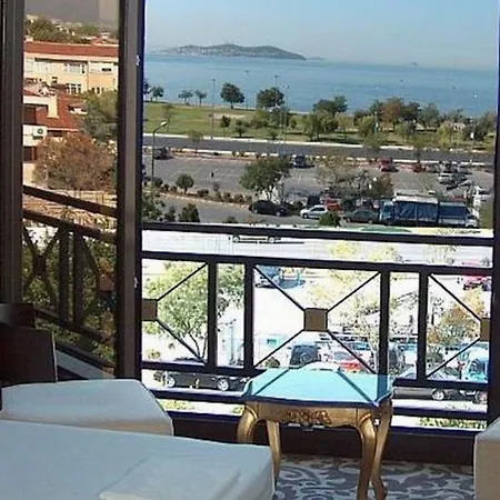 Hotell Suadiye 4*