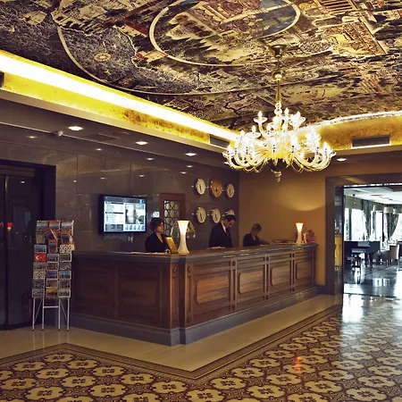 Hotell Suadiye 4*