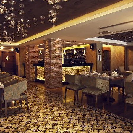 Hotell Suadiye 4*